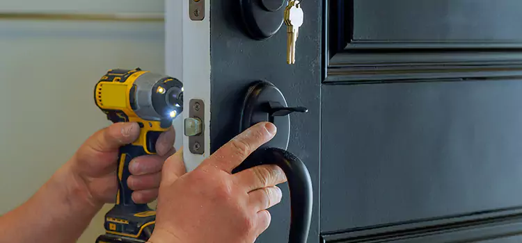 Commercial Door Lock Installation West New York